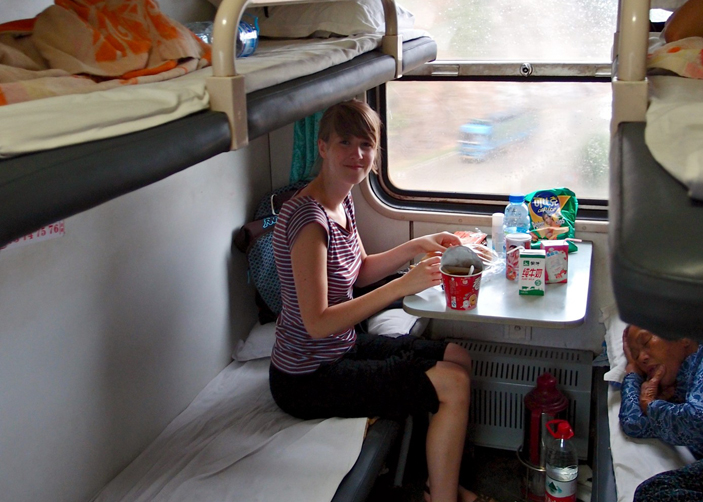 Hard-berth Sleeper of Tibet Train