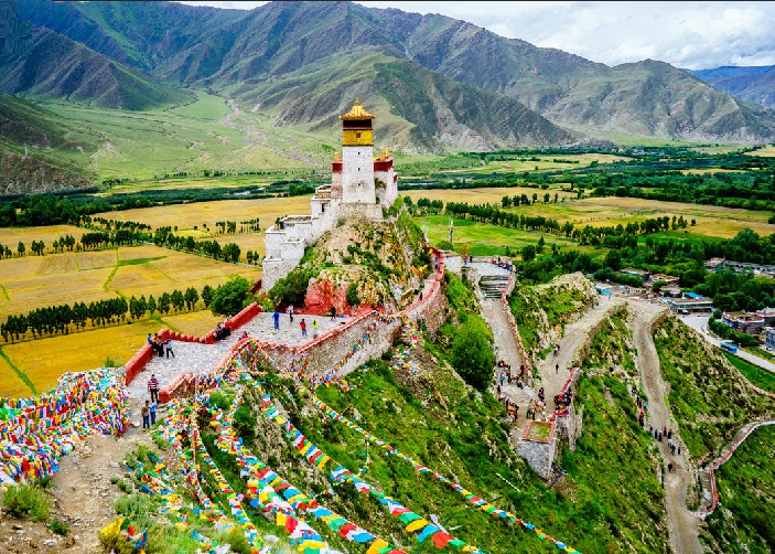 Tsedang Travel Guide