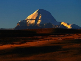14 Days Lhasa-Everest-Mt.Kalaish-Kathmandu Pilgrimage Trek Tour
